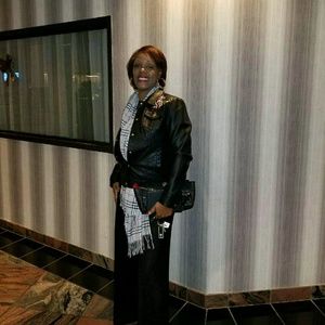 Meet your Posher, Patricia